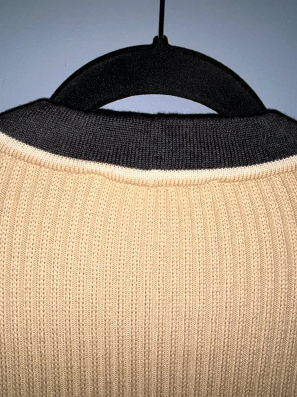 St. John Collection Marie Gray Ribbed Knit Cardigan, ladies large